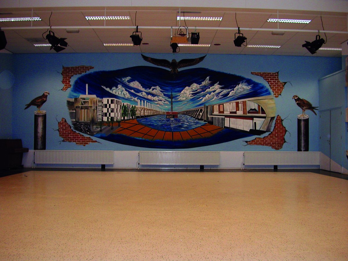 Observare muurschildering in de Middelburgt